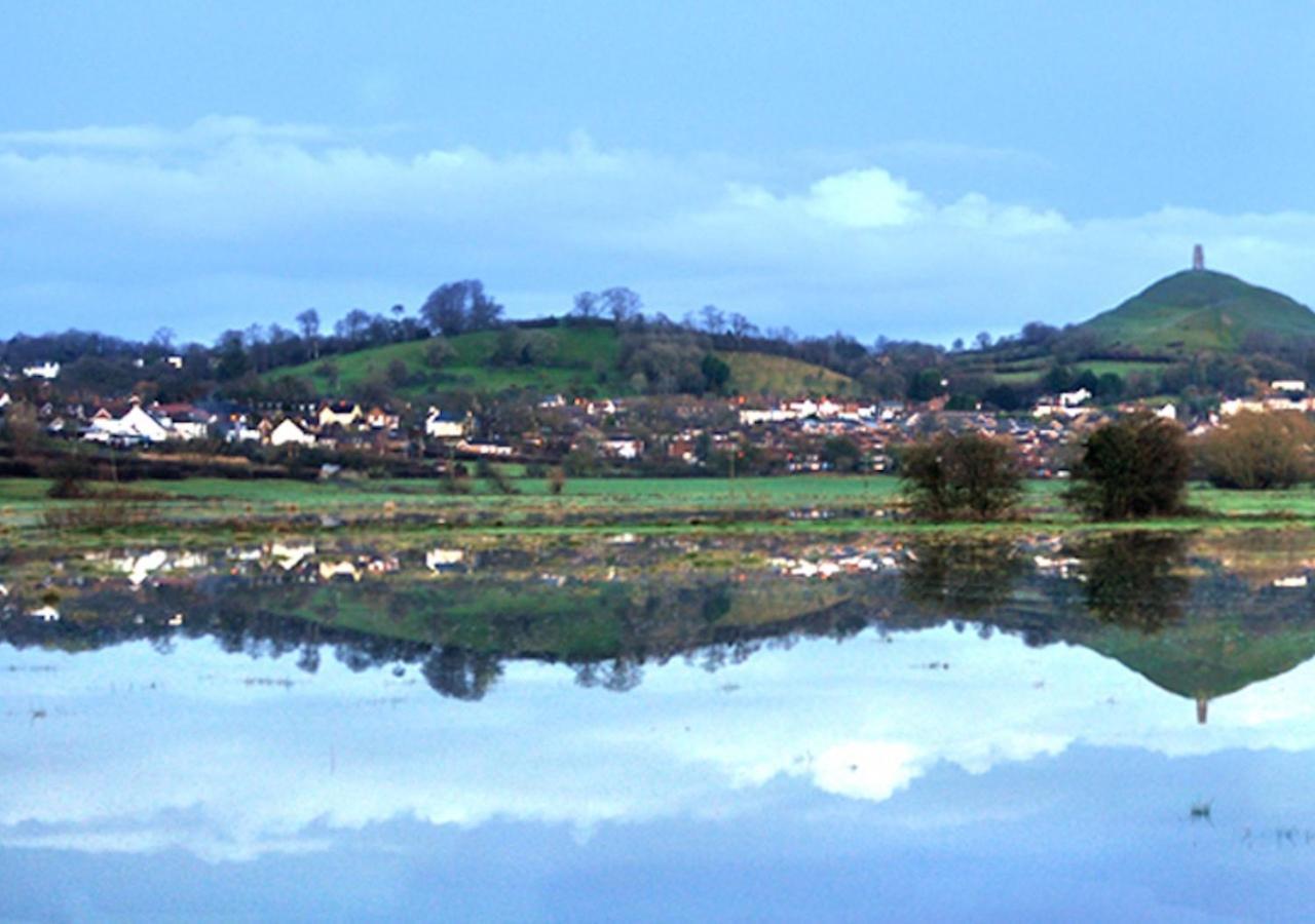 Healing Waters Sanctuary For Exclusive Private Hire And Self Catering Board, Vegetarian, Alcohol & Wifi Free Retreat In Glastonbury Buitenkant foto