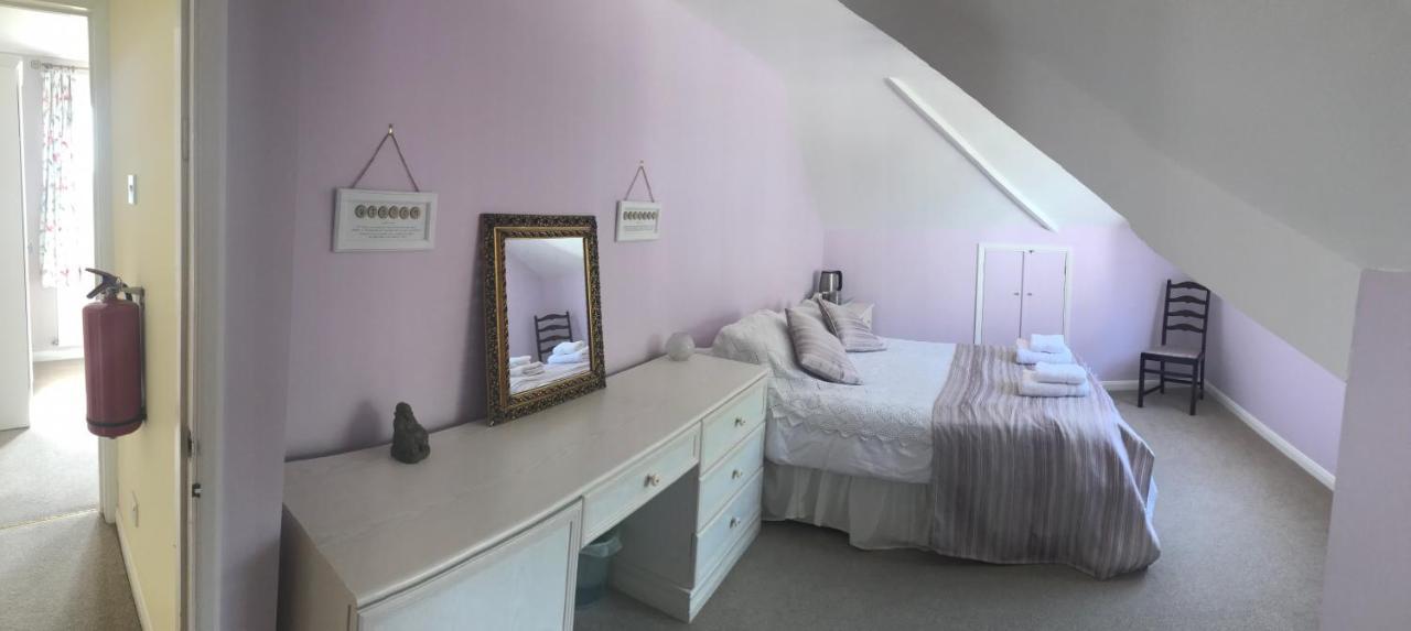 Healing Waters Sanctuary For Exclusive Private Hire And Self Catering Board, Vegetarian, Alcohol & Wifi Free Retreat In Glastonbury Buitenkant foto